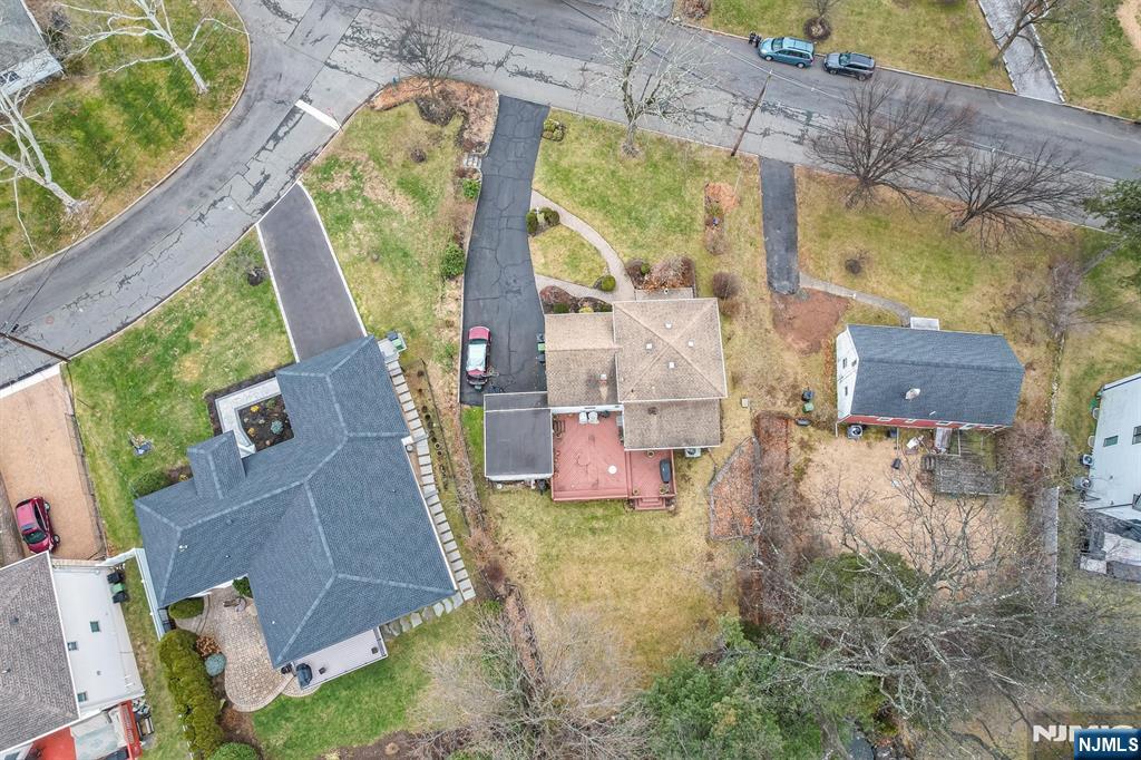 105 Circle Drive