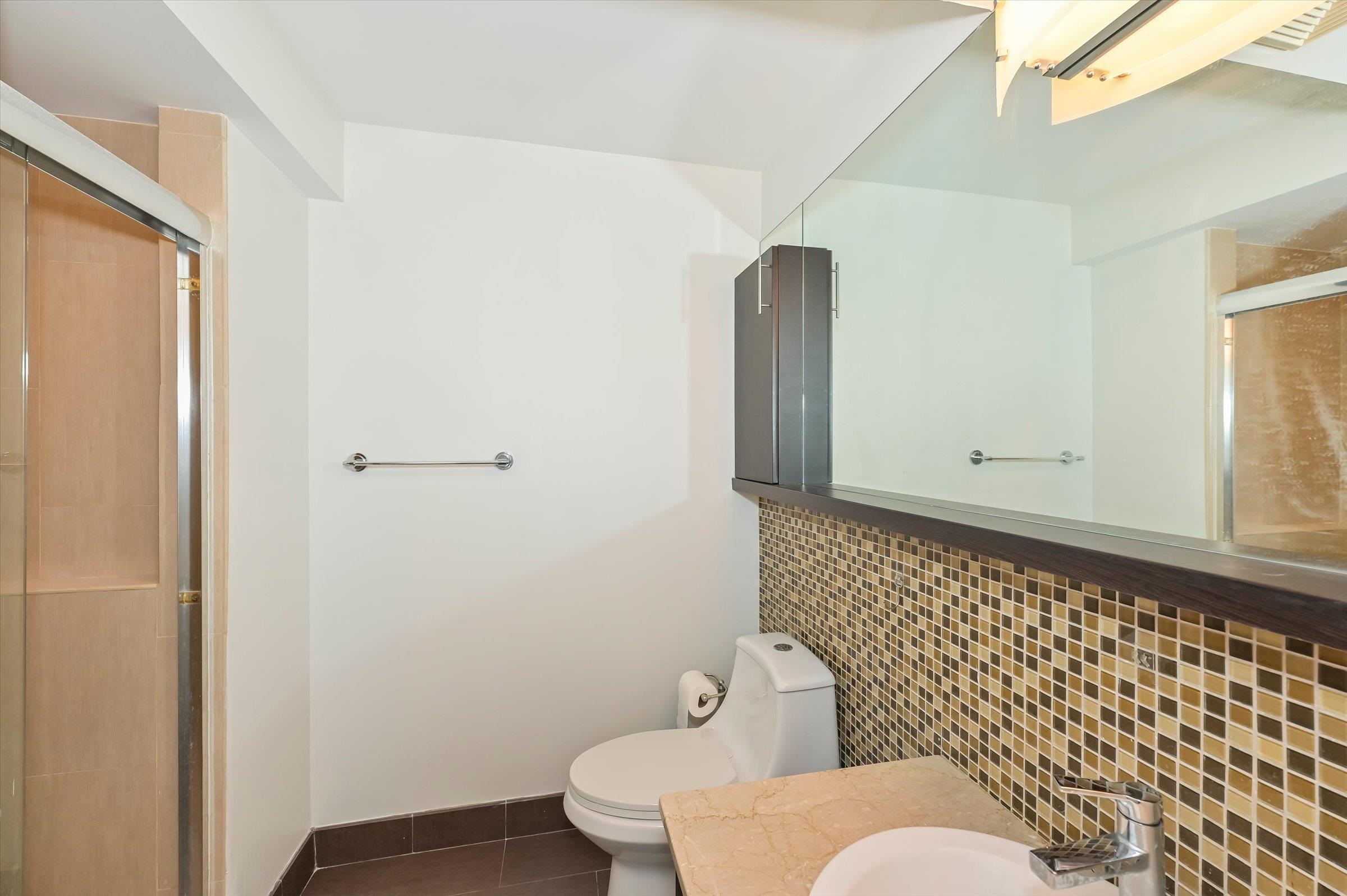 310 CLIFF LANE Unit: 2D