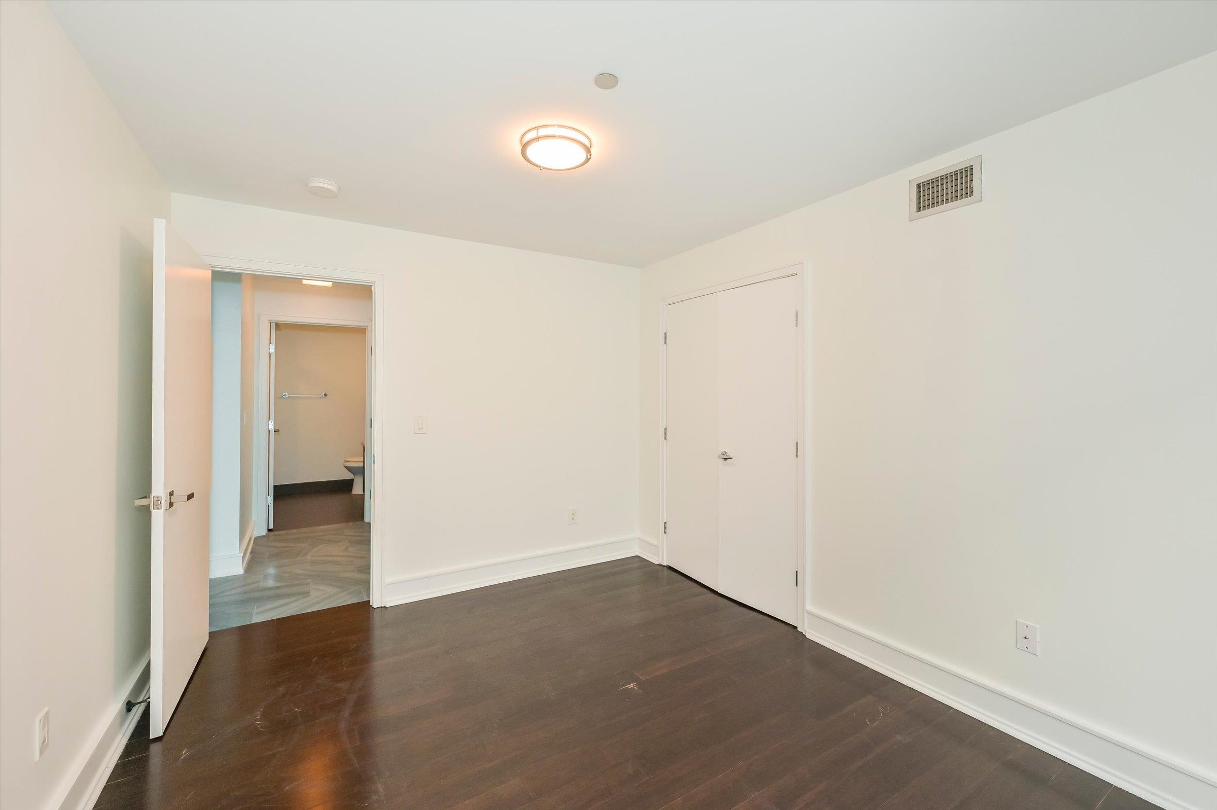 310 CLIFF LANE Unit: 2D