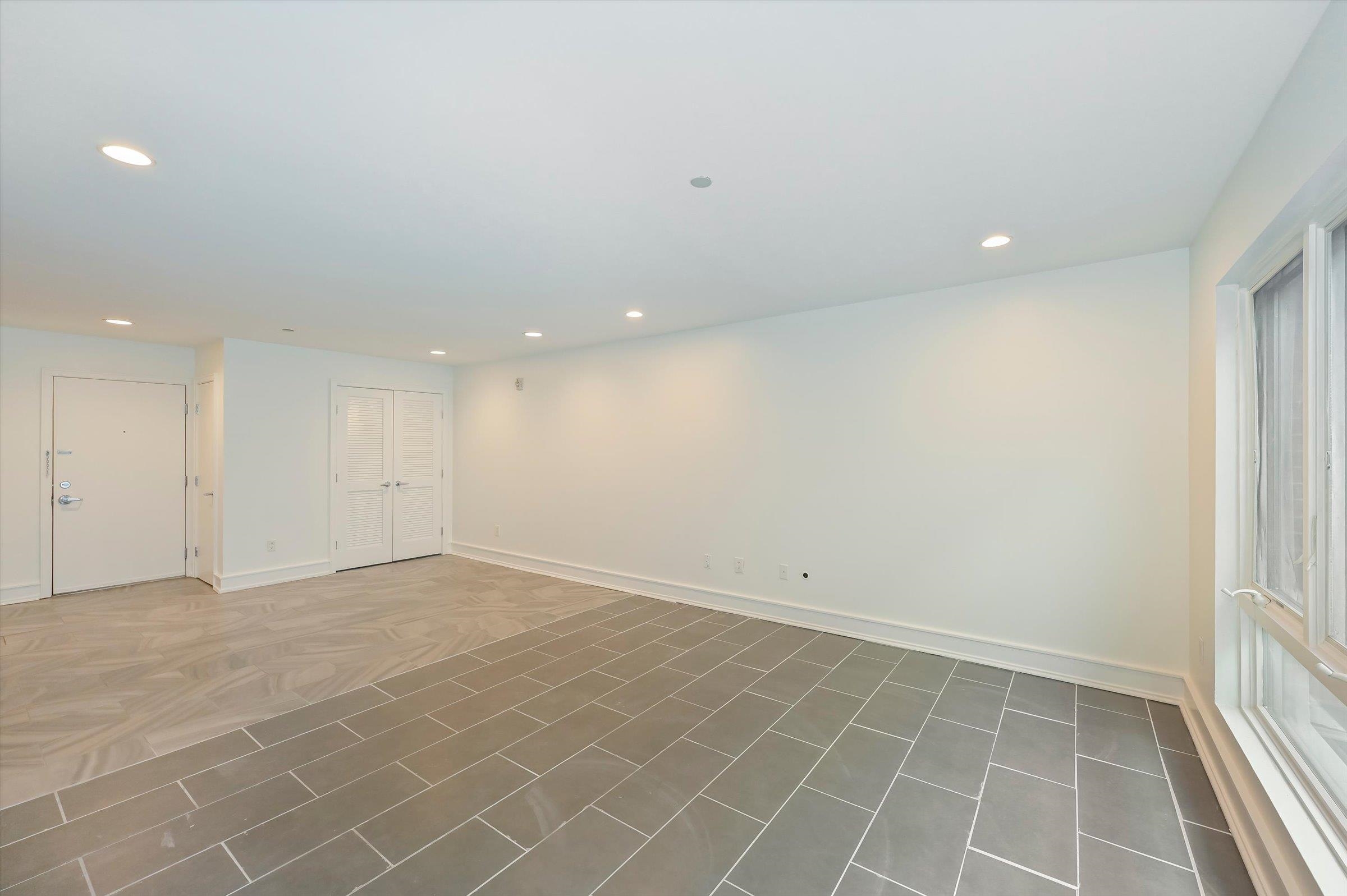 310 CLIFF LANE Unit: 2D