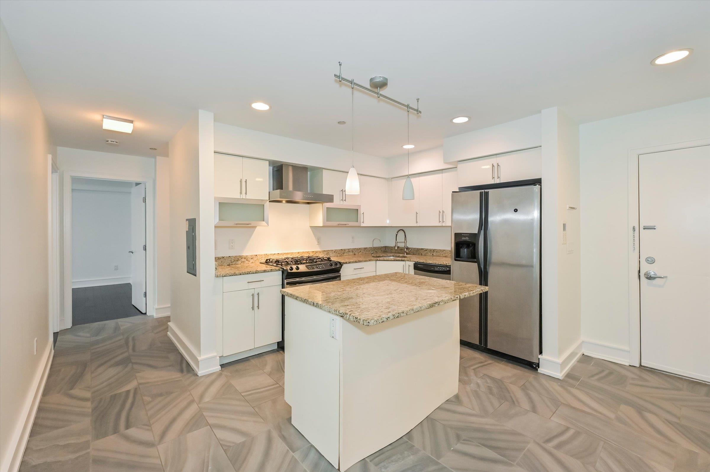 310 CLIFF LANE Unit: 2D