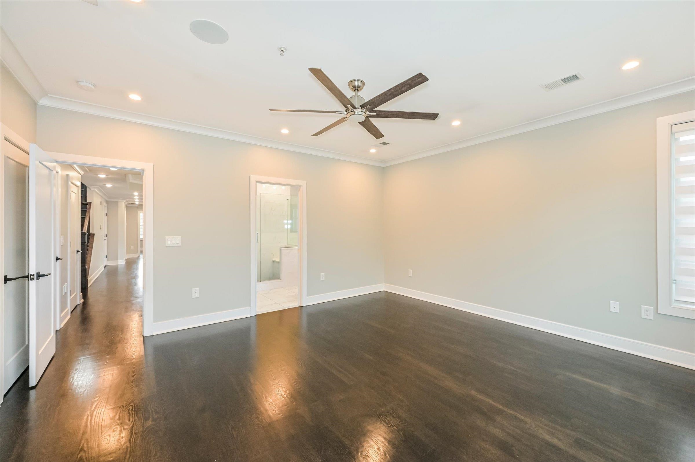 53 PROSPECT ST Unit: 2