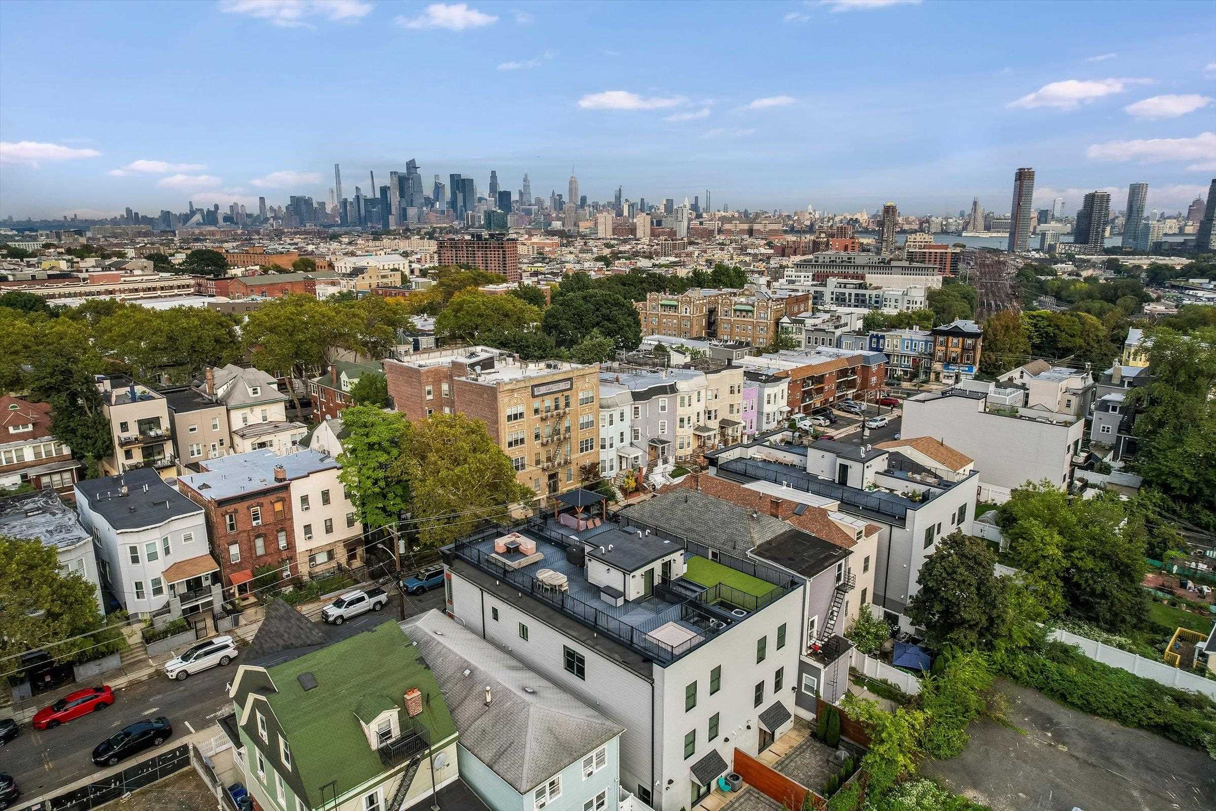 53 PROSPECT ST Unit: 2