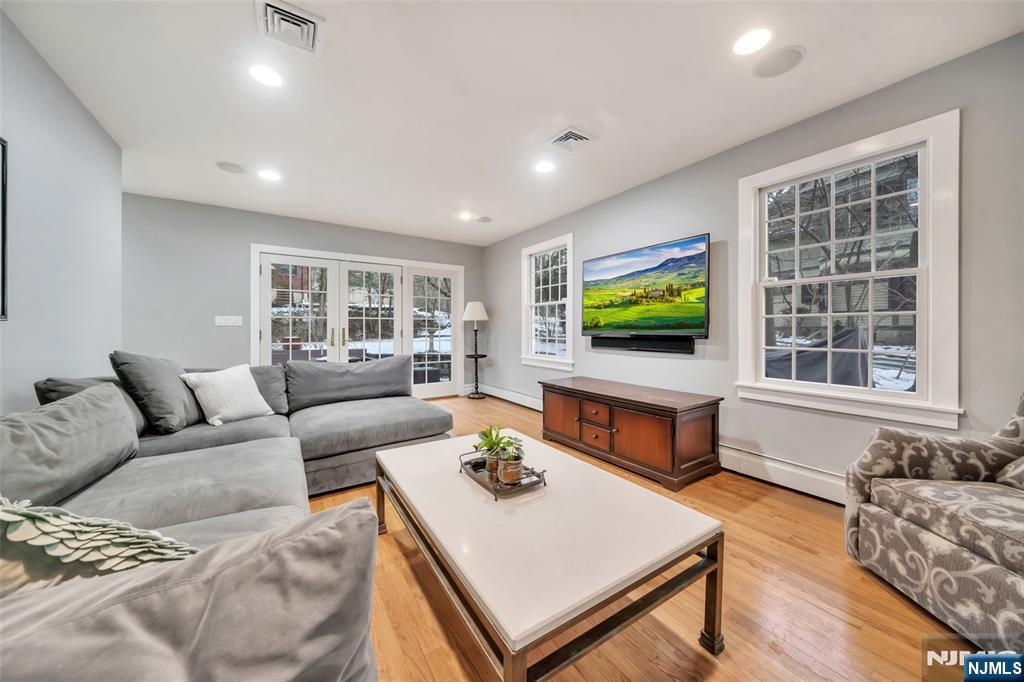 56 Magnolia Avenue