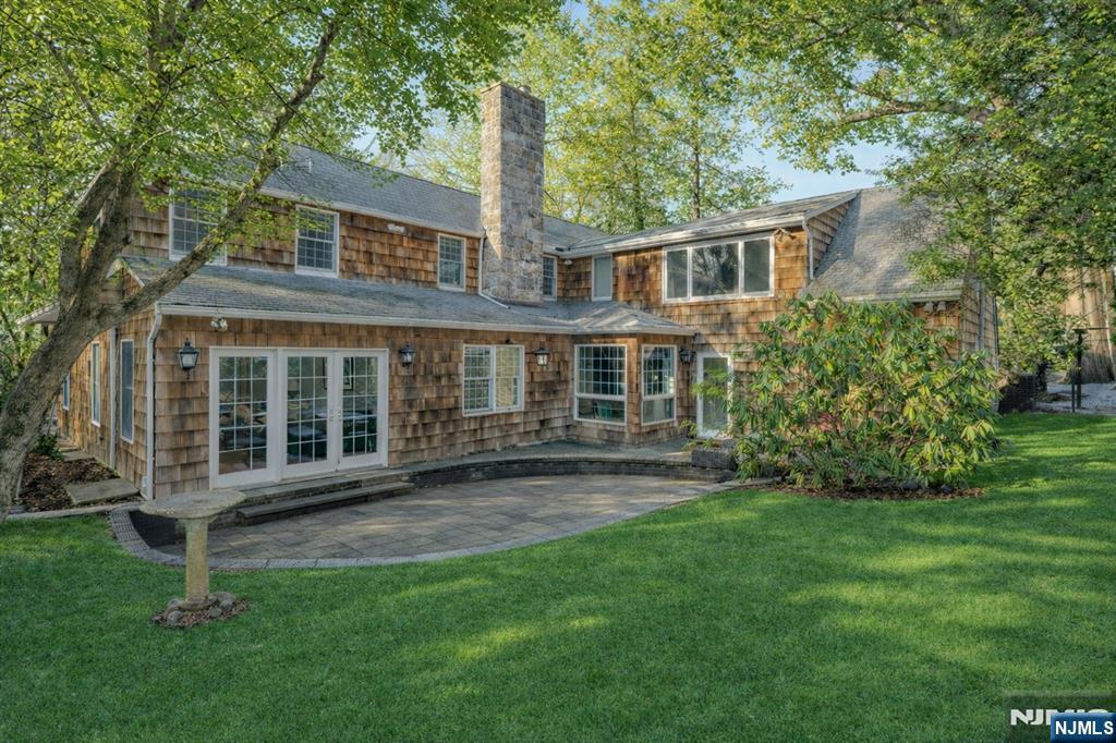 56 Magnolia Avenue