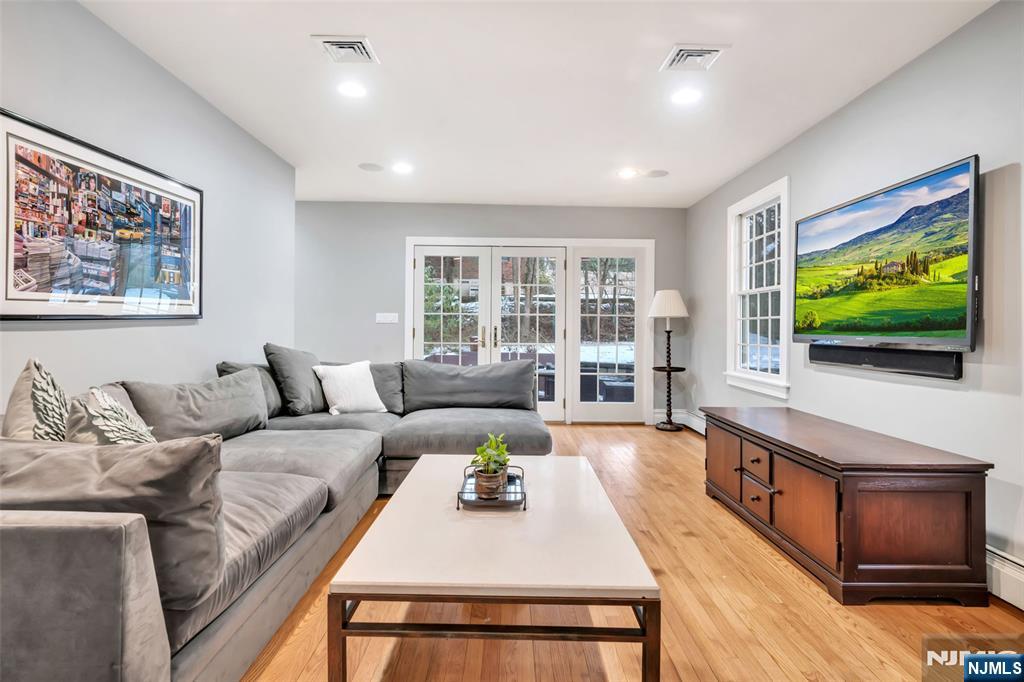 56 Magnolia Avenue