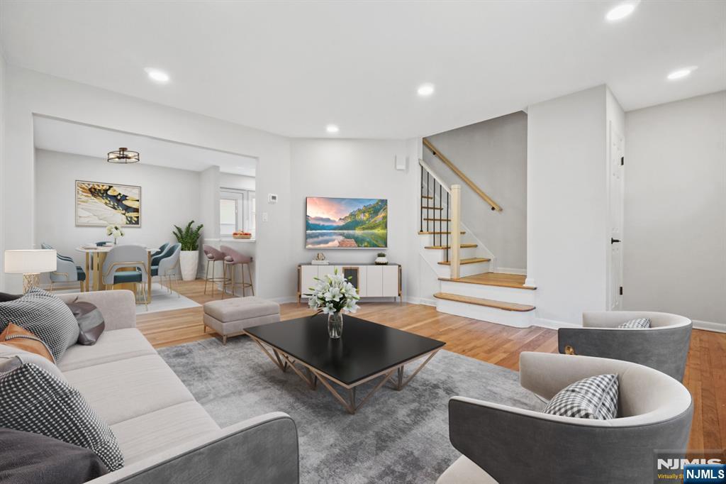 100 Cortland Place
