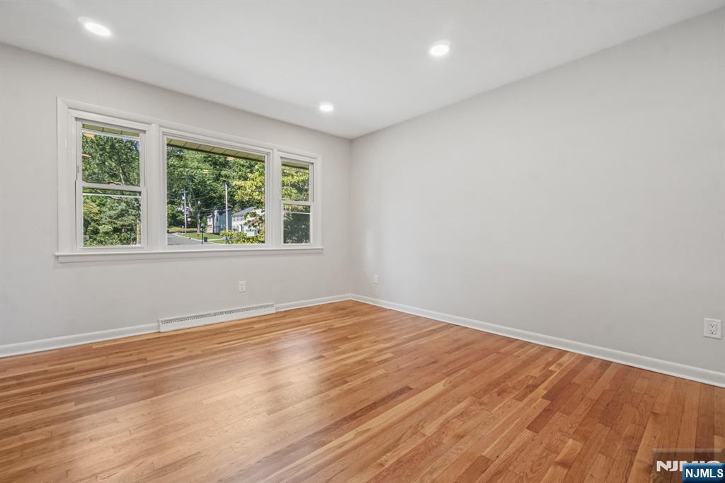 100 Cortland Place