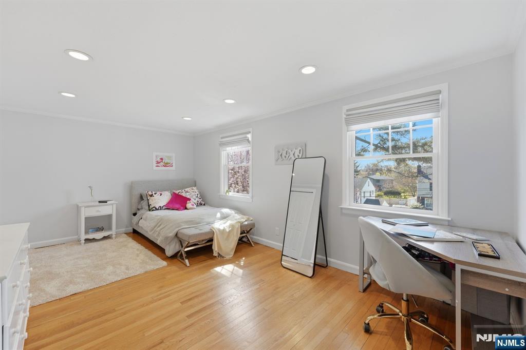 89 Surrey Lane