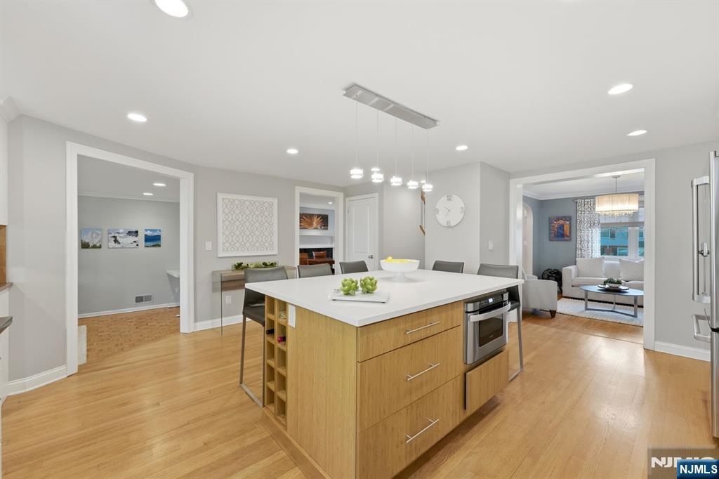 89 Surrey Lane
