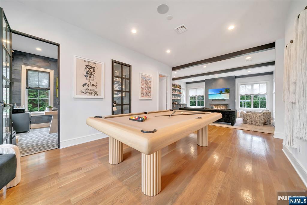 89 Depeyster Avenue
