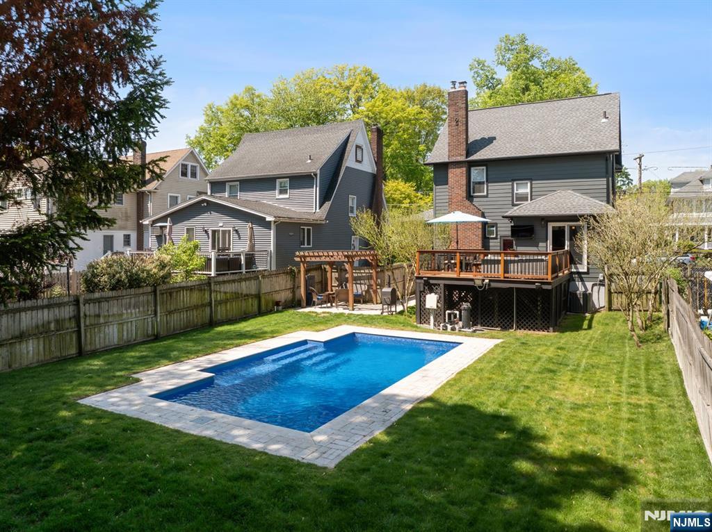 370 Demarest Avenue
