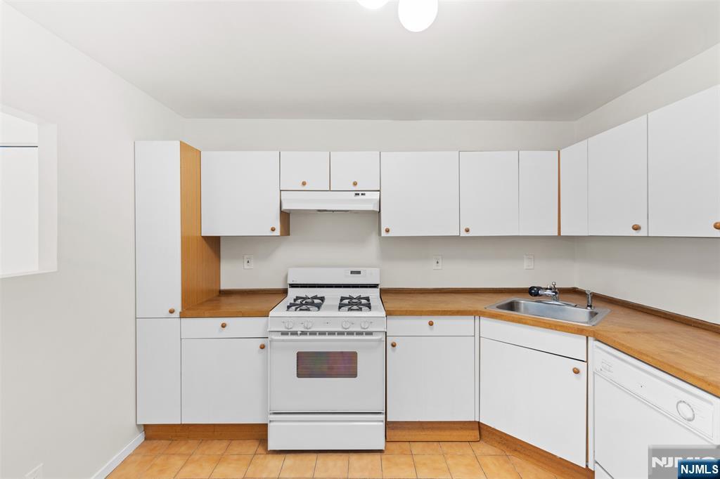 1150 River Road 4H