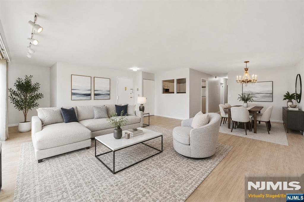 1150 River Road 4H