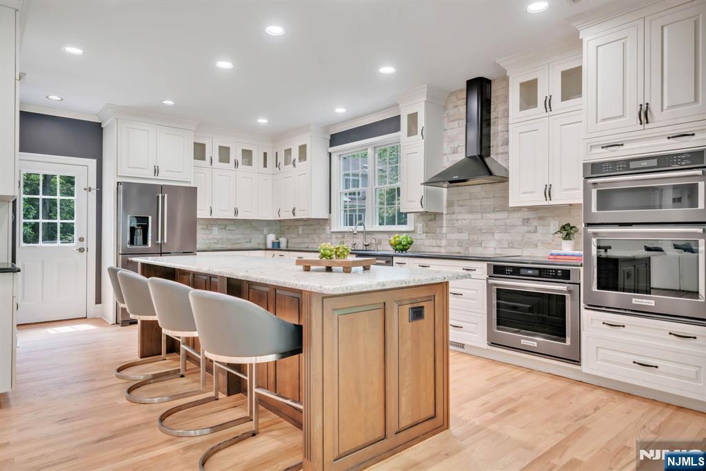 8 Lauren Pond Court