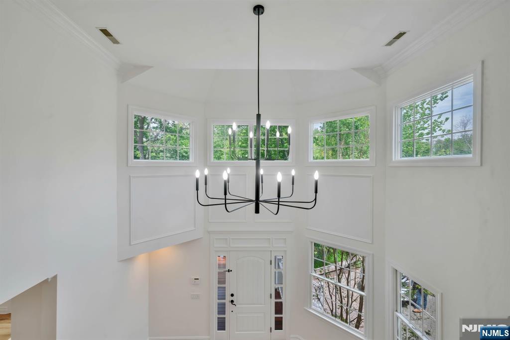 8 Lauren Pond Court