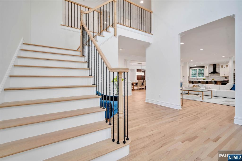 8 Lauren Pond Court