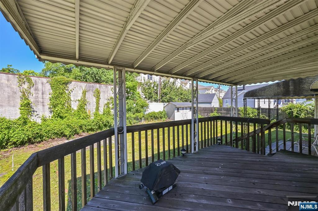 43 Urma Place