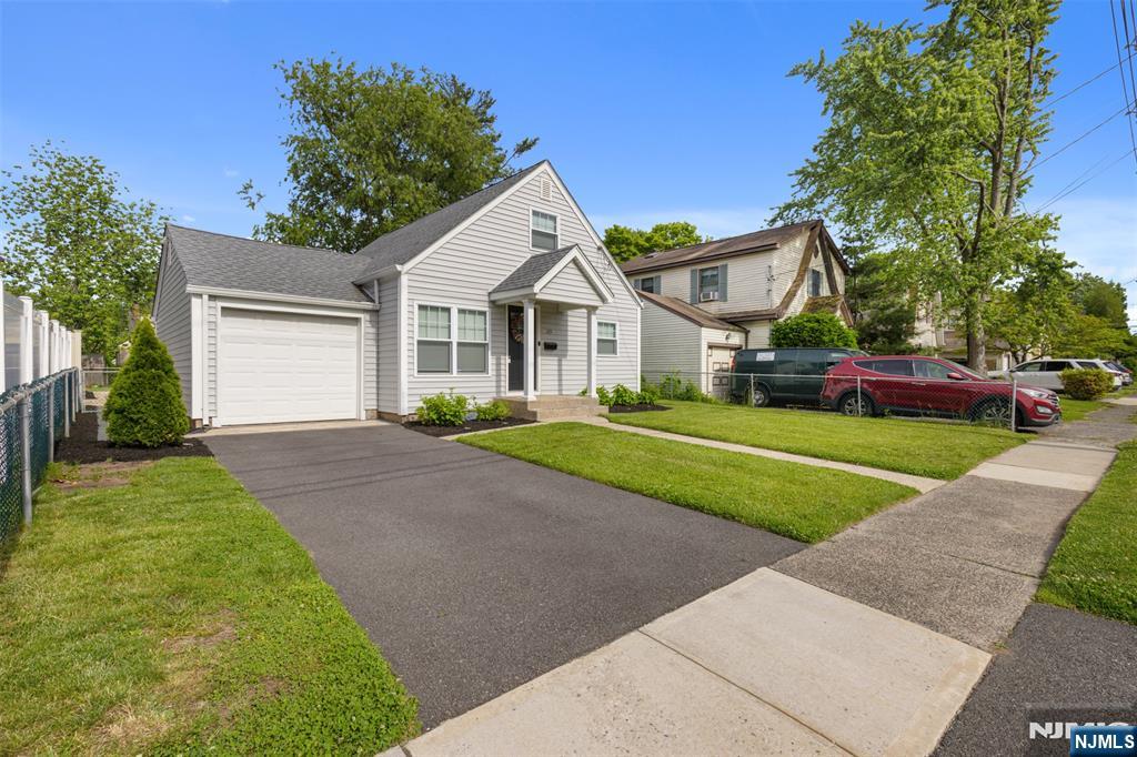 125 N 1st Street