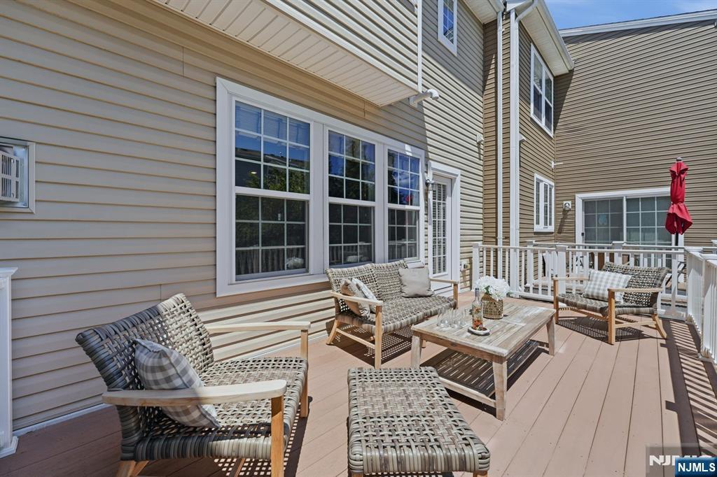 503 Laurel Lane