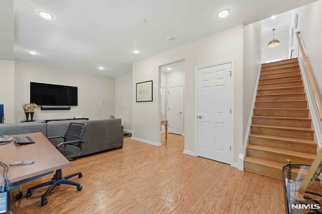 503 Laurel Lane