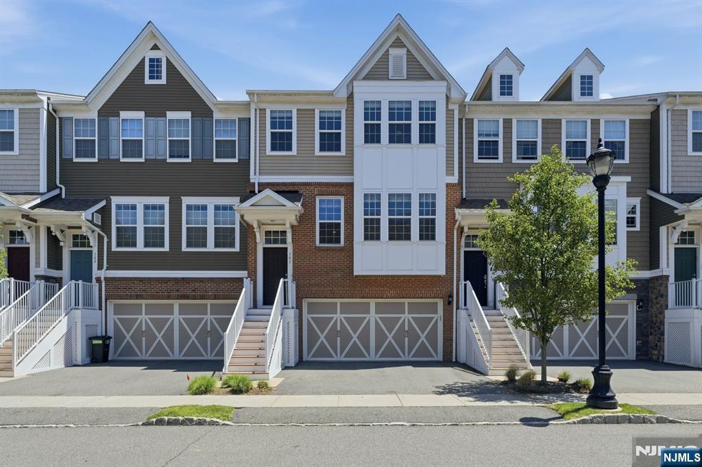 503 Laurel Lane
