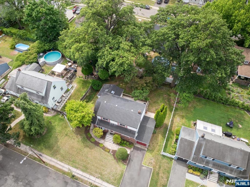 346 E Woodland Road