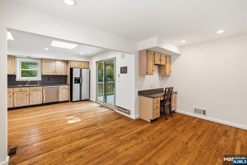 346 E Woodland Road