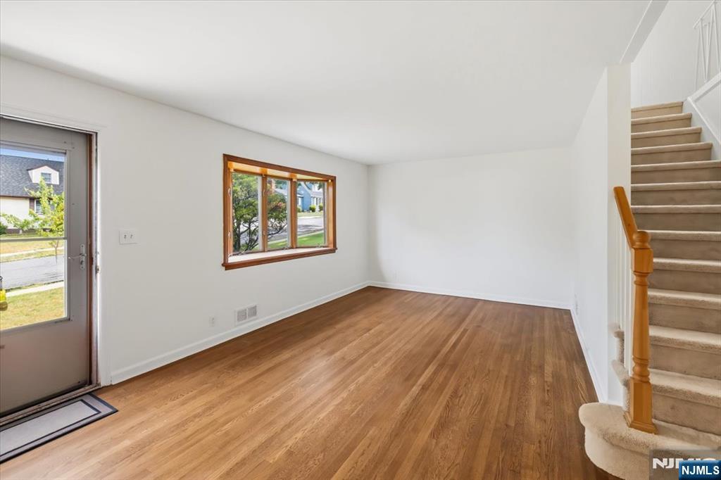 346 E Woodland Road