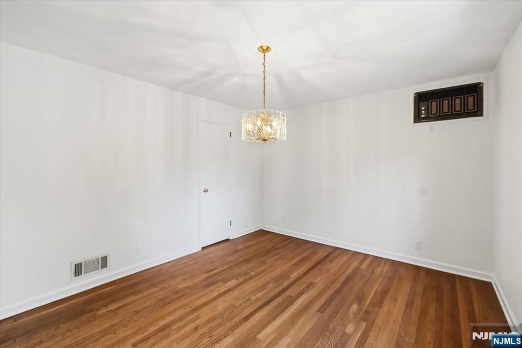 346 E Woodland Road