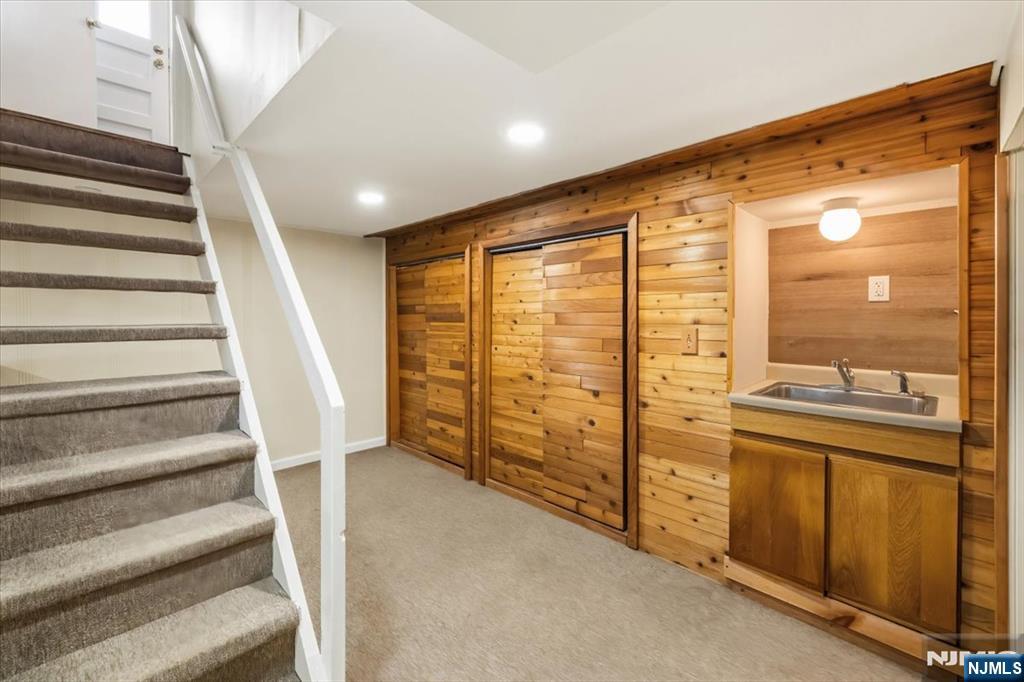 346 E Woodland Road