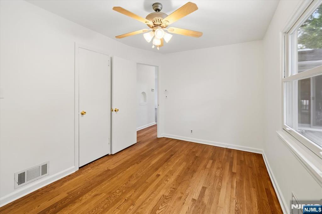 346 E Woodland Road