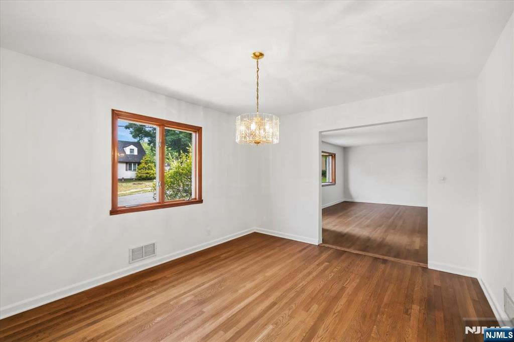 346 E Woodland Road