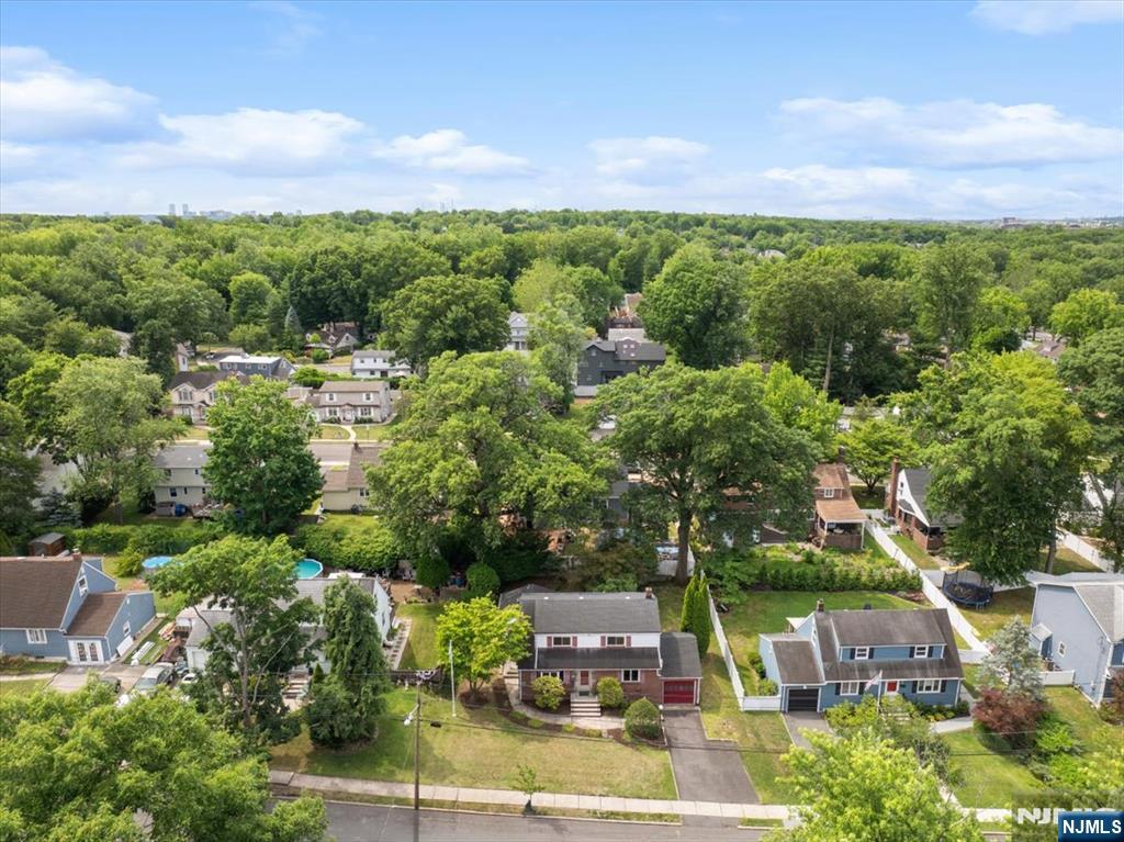 346 E Woodland Road