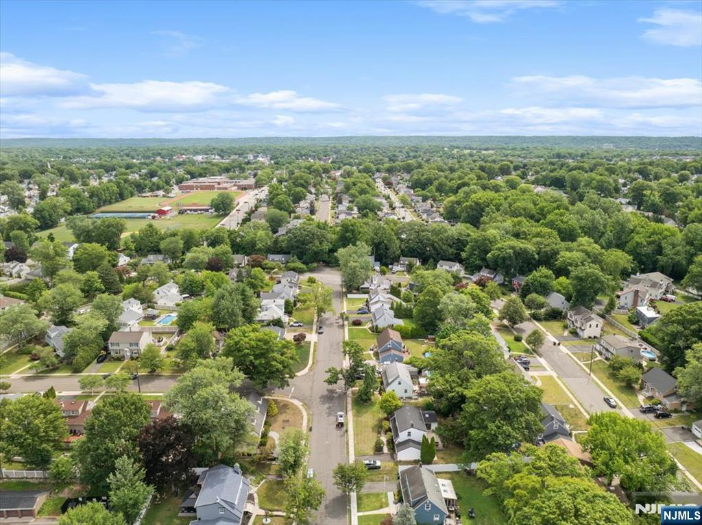 346 E Woodland Road