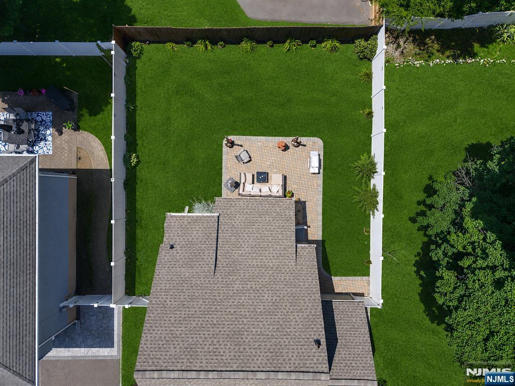 163 Magnolia Avenue