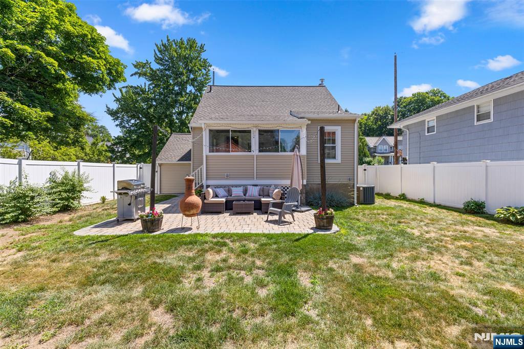 163 Magnolia Avenue