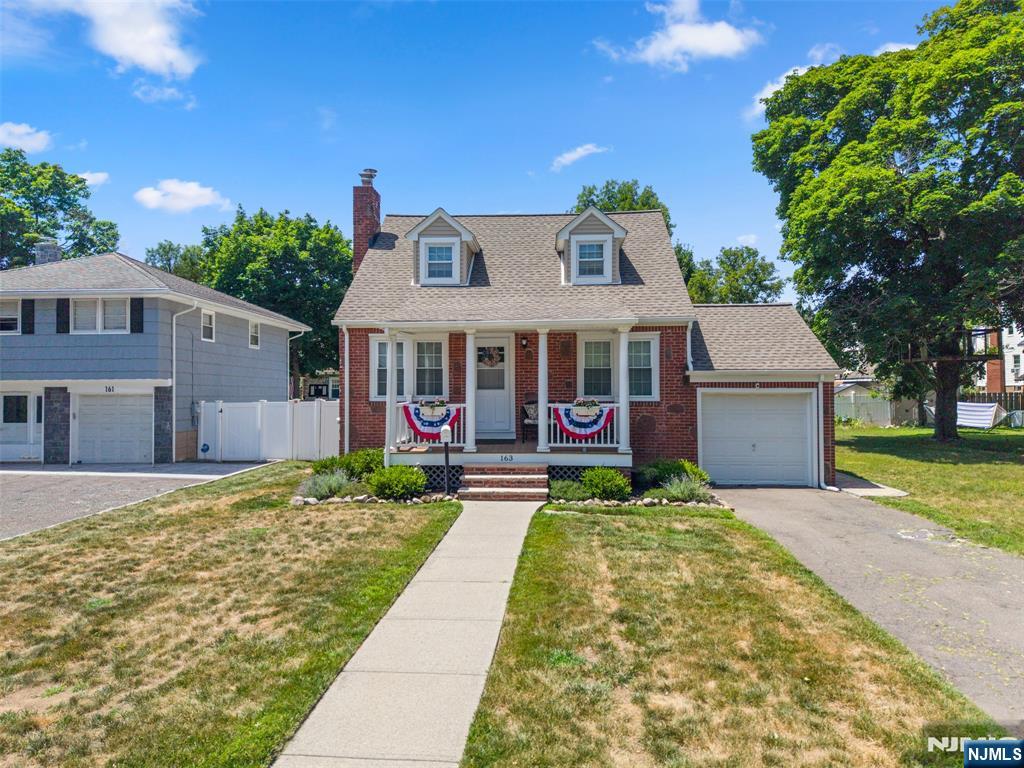 163 Magnolia Avenue