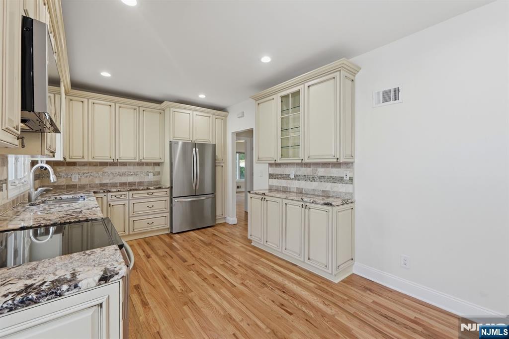 26 Hillside Avenue A