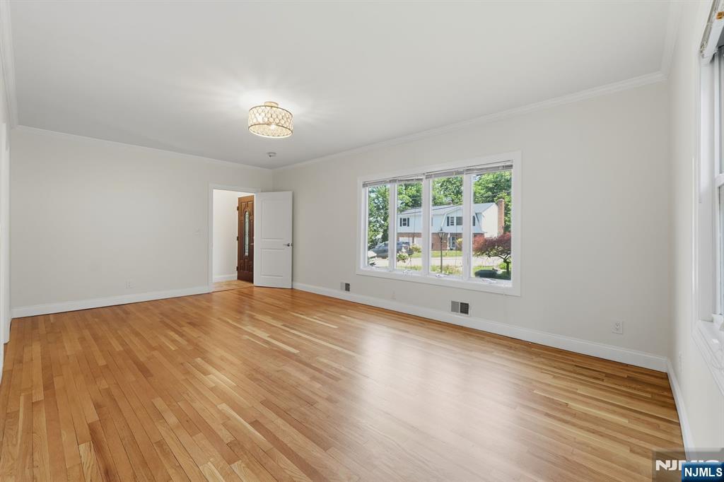 26 Hillside Avenue A
