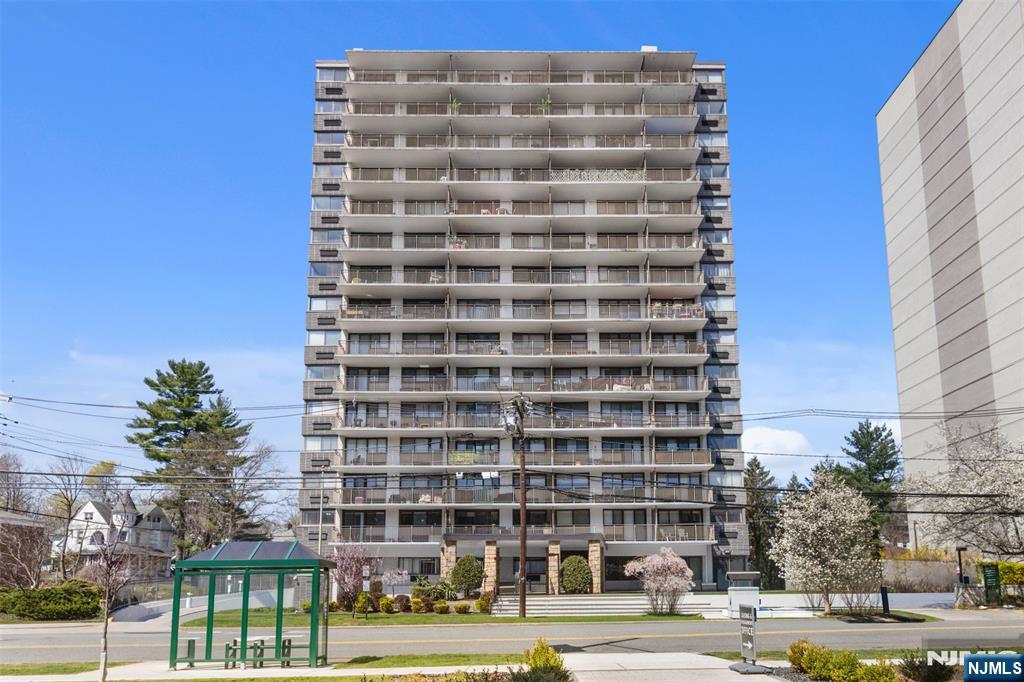 235 Prospect Avenue 2B