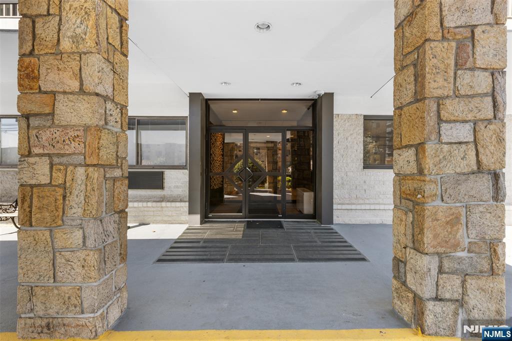 235 Prospect Avenue 2B