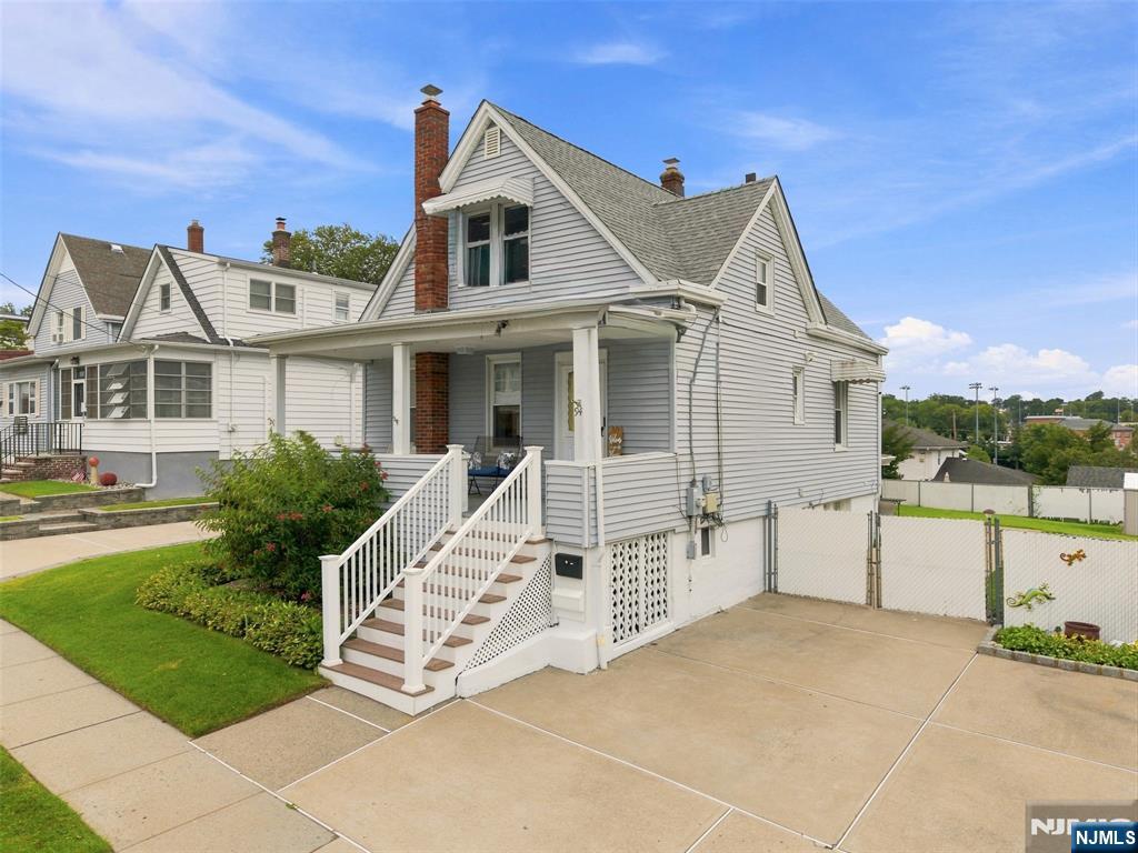 94 Chestnut Street