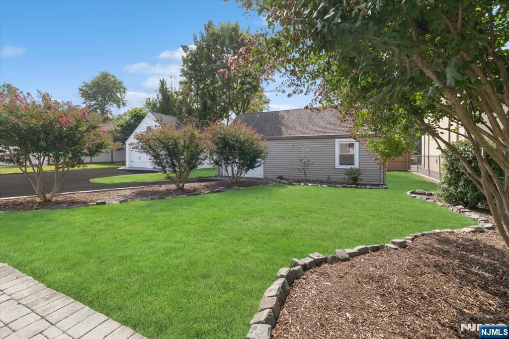 81 Locust Avenue