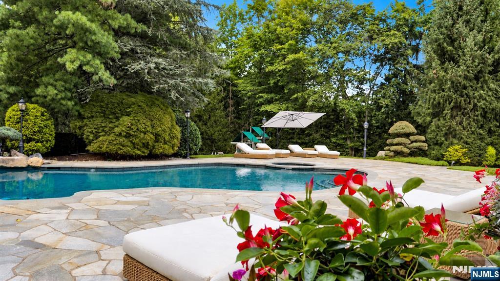72 Adams Drive