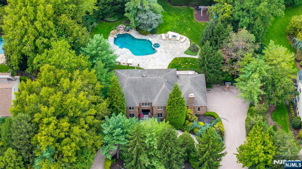 72 Adams Drive