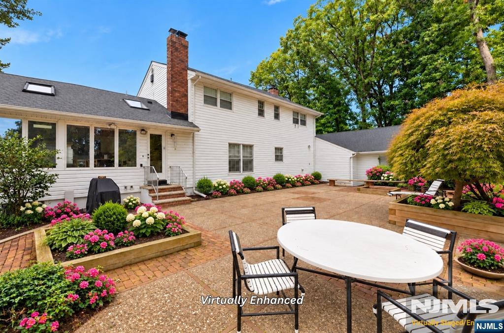 11 Merritt Drive
