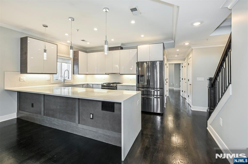 53 Prospect Street 2