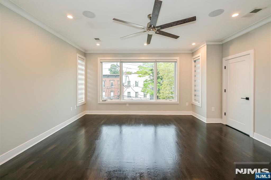 53 Prospect Street 2