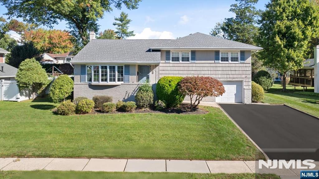 814 Schaefer Avenue
